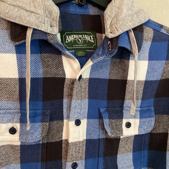 American Eagle flannel shirt with removable hood, men’s size medium - Picture 2 of 7